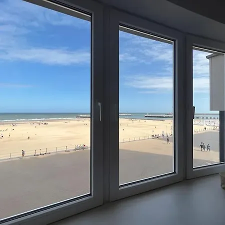 Luxe Met Adembenemend Uitzicht Op Zee Lägenhet