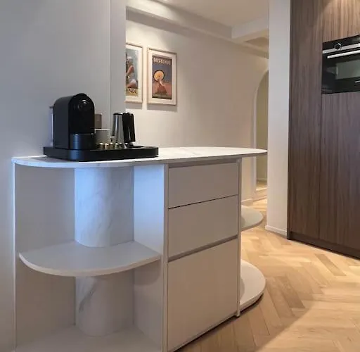 Luxe Met Adembenemend Uitzicht Op Zee